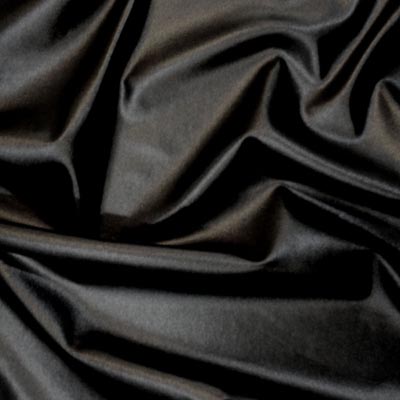 Fóliázott lycra Szaténszerű high-tech anyag, rendkívül fényes felületű, ami a színeket még élénkebbé és intenzívebbé teszi, ezáltal selymes és elbűvölö megjelenést biztosít. Tökéletesen illeszkedik a testhez.